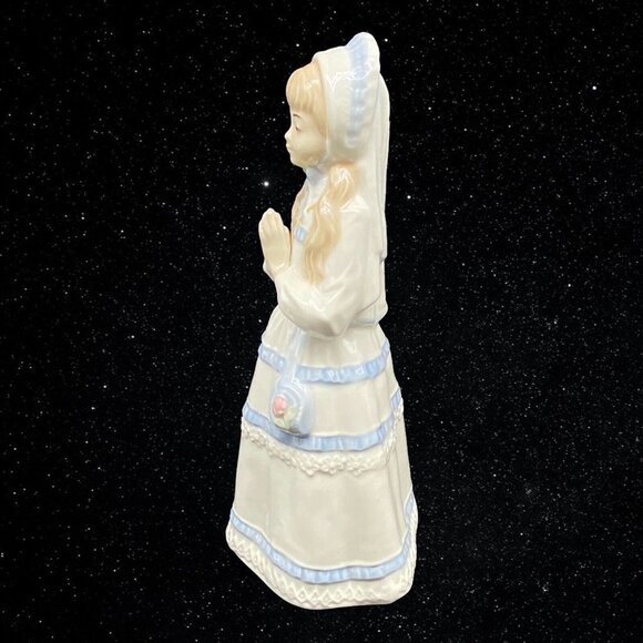 Sango Ceramic Figurine Praying Girl White Dress Blue Trim Veil Spain 10”T 5”W - Picture 4 of 5